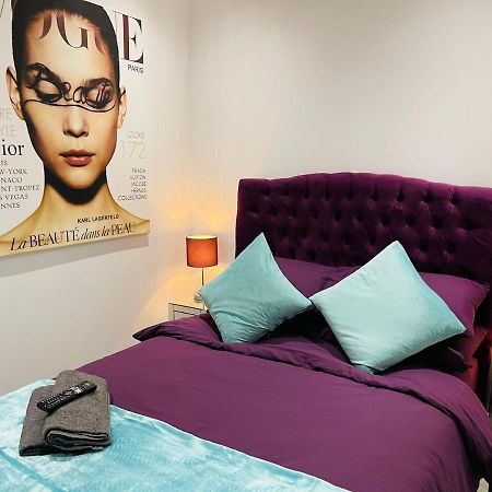 Salt Hill Windsor Legoland Eton Heathrow Luxury 2 Bed 1 Bath Free Parking Apartment Slough Exterior photo